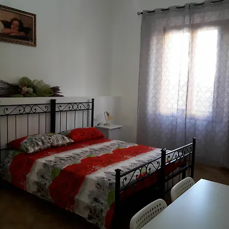 Dimora Del Magnifico بيت ضيافة
